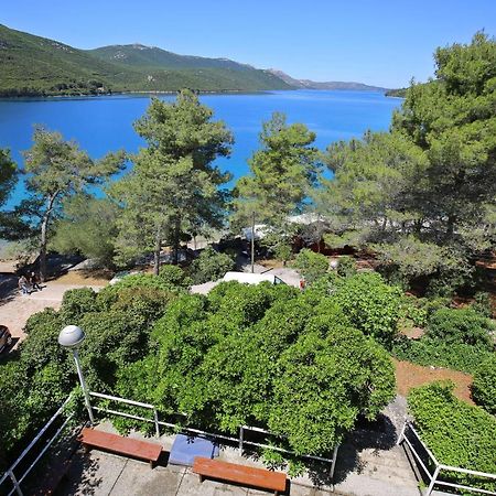 Hotel Luka Ллука Экстерьер фото