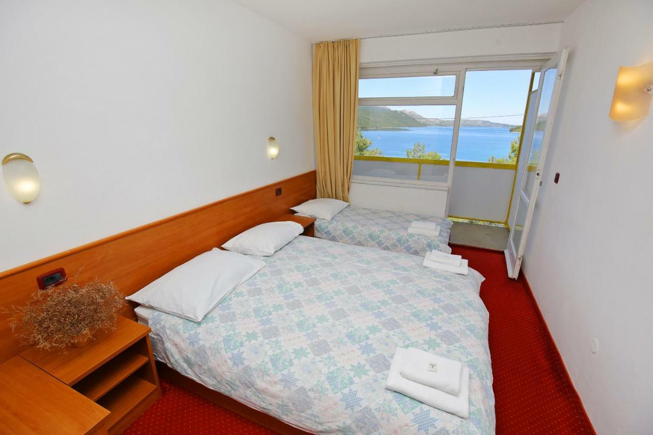 Hotel Luka Ллука Экстерьер фото