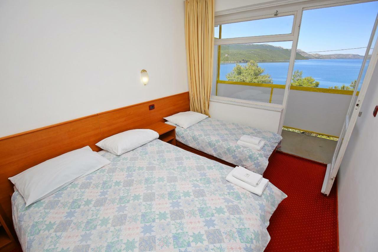 Hotel Luka Ллука Экстерьер фото